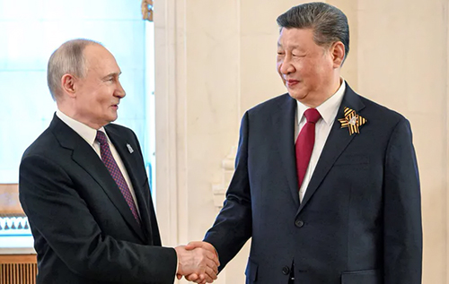 "Нерозлучні друзі": Сі Цзіньпін у Москві підтримав заяви Путіна про війну в Україні