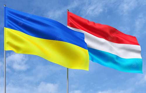 Люксембург закликає "креативно" підтримати Україну на тлі мирних перемовин
