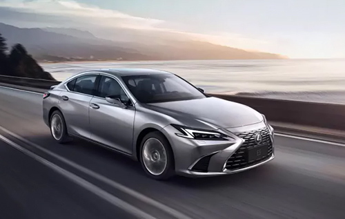 Презентовано новий Lexus ES 2025: як змінився преміальний брат Camry. ФОТО