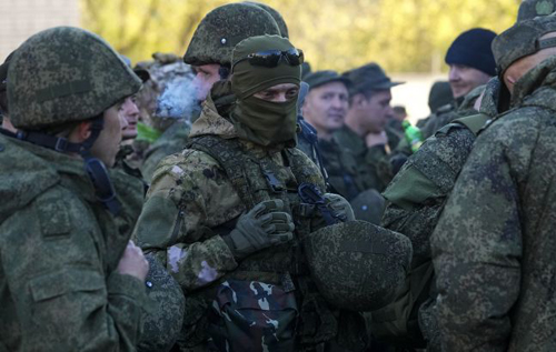 Російська армія має чотири слабкі ланки, найістотнішою з яких є низька мотивація солдатів, – Селезньов