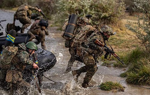 Бої на Куп'янському напрямку: речник УОС розповів про ситуацію на східному і західному берегах Осколу
