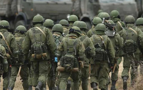 "Ворог із ганьбою біжить за нами": у мережі відреагували на "відʼємний наступ" російської армії. ВІДЕО
