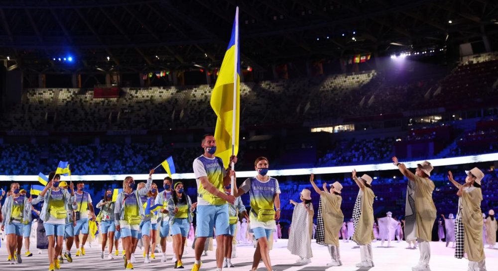 "Прокляття" прапороносців. Чому багато українських спортсменів бояться нести прапор на відкритті Олімпіади?