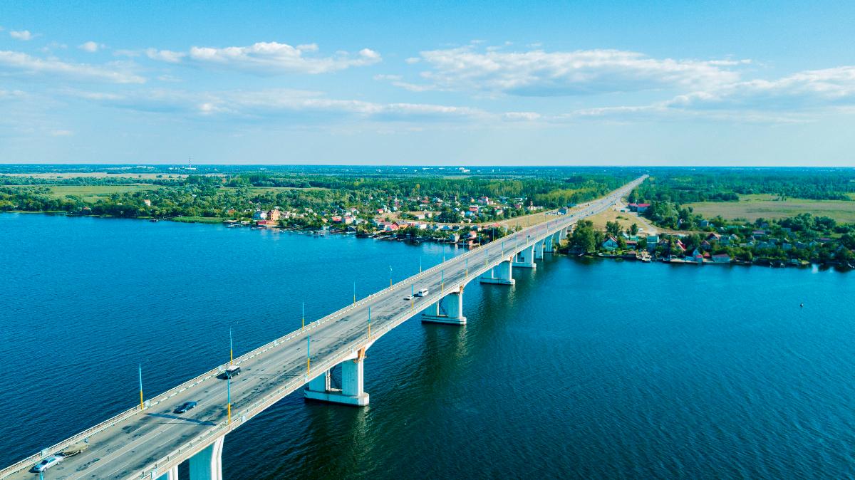Війська РФ встановили віддзеркалювачі вздовж Антонівського мосту, щоб уберегтися від ударів ЗСУ – ISW