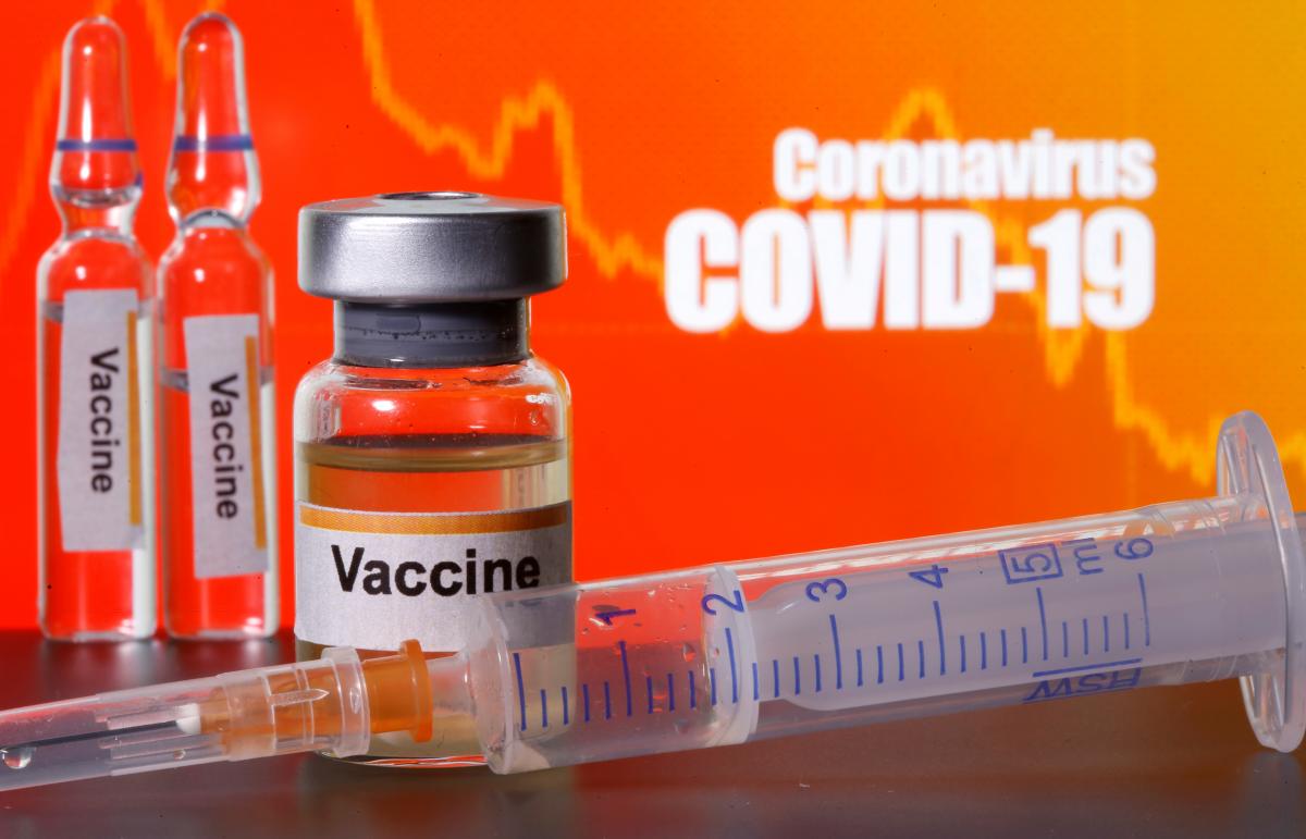 У МОЗ розповіли, які категорії українців в першу чергу отримають вакцину від COVID-19