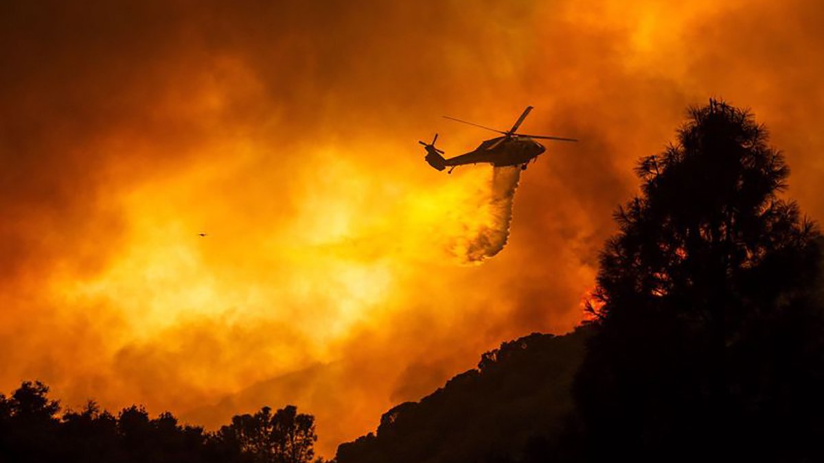 Дым от лесных пожаров в США достиг Европы