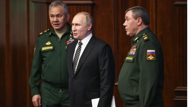 Кремль влаштував "чистки" в командуванні військ РФ через провали в Україні – розвідка