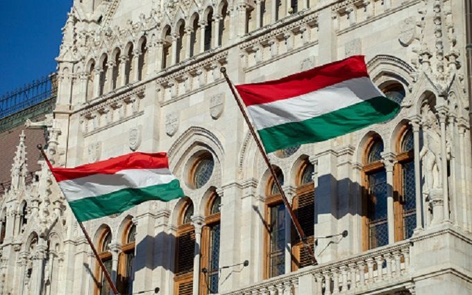 Угорщина ввела надзвичайну ситуацію. Посольство пояснило, в чому причина
