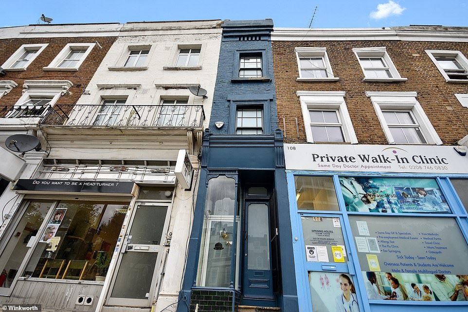 В Лондоне продают самый узкий дом шириной в полтора метра
