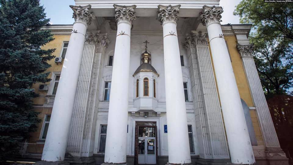 Росія витісняє Українську церкву з Криму – представництво президента в АР Крим