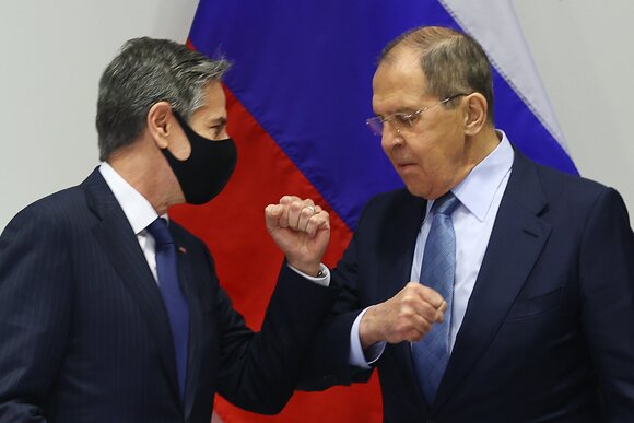 Блінкен на зустрічі з Лавровим: США не залишать без відповіді агресію Росії