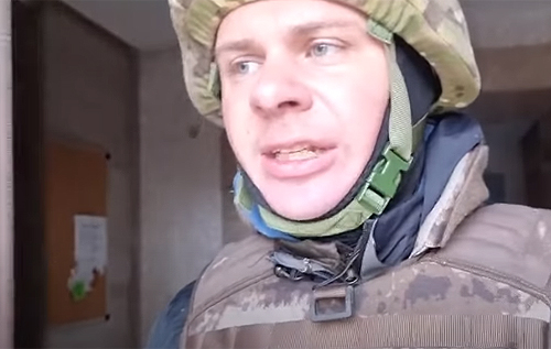 "Свинарник такой, что невозможно": Дмитрий Комаров показал базу оккупантов в Гостомеле. ВИДЕО