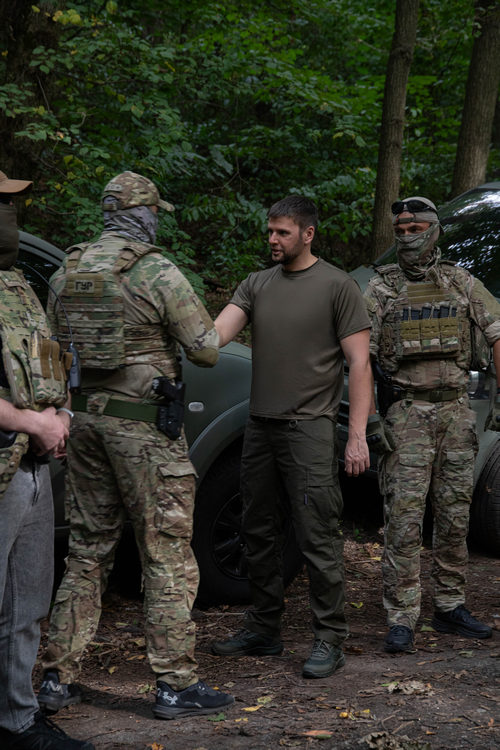 Антон Шухнін власник DOMINO передав автівку ГУР і закликав бізнес доєднатися до ініціативи