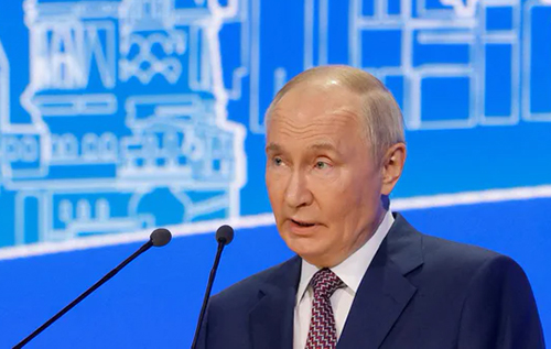 "Ми помилилися": Путін закликав росіян готуватися до тривалого дефіциту бензину "Ми помилилися": Путін закликав росіян готуватися до тривалого дефіциту бензину