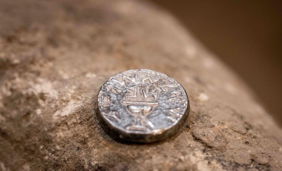 В Ізраїлі знайшли срібний 2000-річний шекель. ФОТО