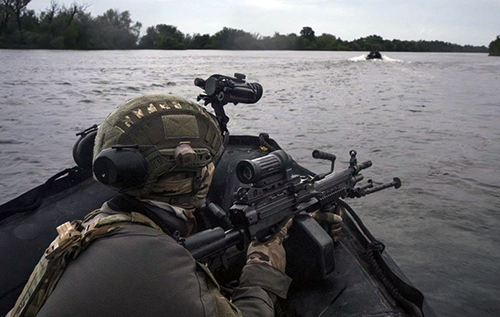 Окупанти готують нові висадки на островах на Дніпрі: ми вже їх чекаємо, - військовий Окупанти готують нові висадки на островах на Дніпрі: ми вже їх чекаємо, - військовий