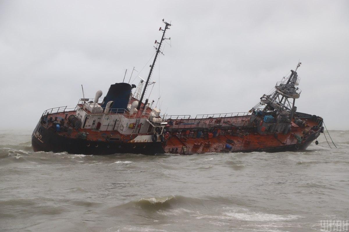 Затоплення танкера "Делфі" в Одесі хочуть визнати техногенною катастрофою – Криклій