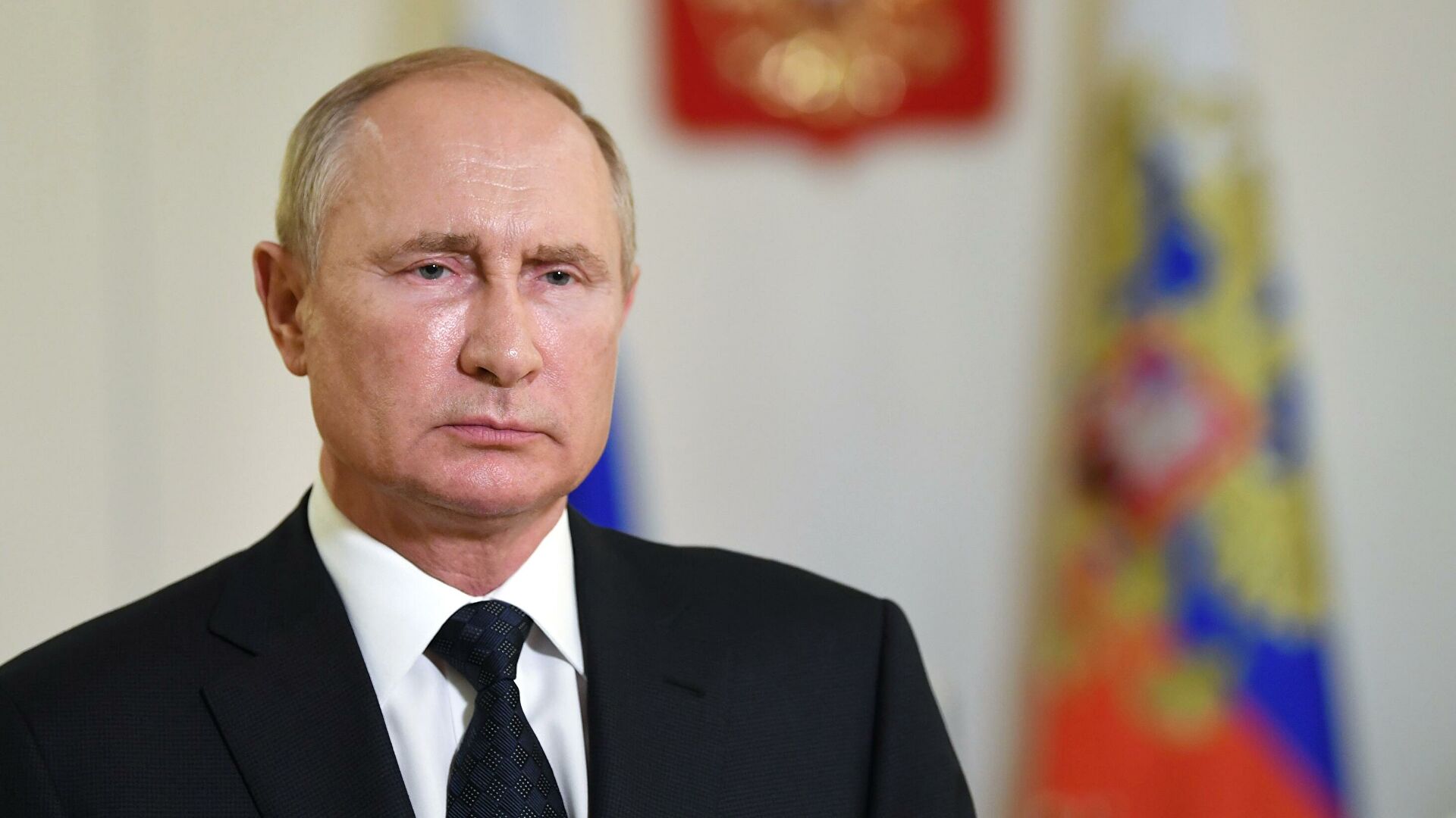 Серед російської молоді різко впав рейтинг Путіна