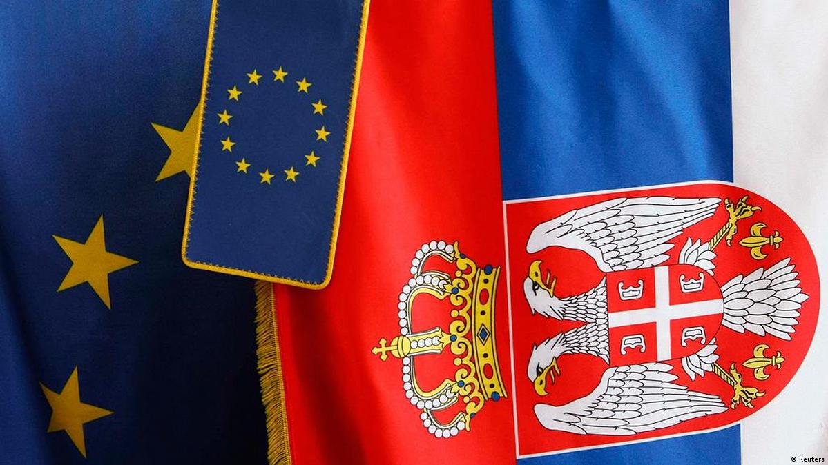 У Нідерландах пропонують заморозити вступ Сербії до ЄС через Росію