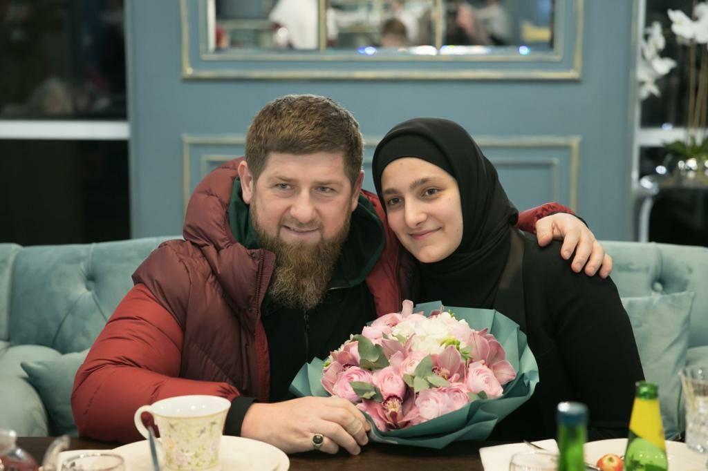 Кадыров назначил свою дочь заместителем министра культуры Чечни  