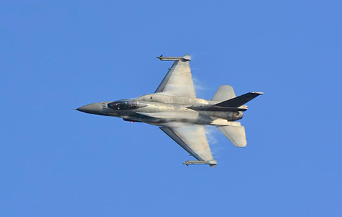 Жодна країна не переходила на F-16 так швидко: експерт розкрив основні проблеми