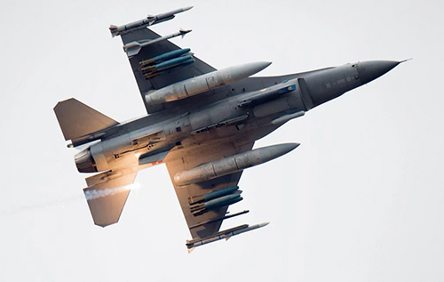 Ігнат розповів про модифікації винищувачів F16: що є важливим для ЗСУ