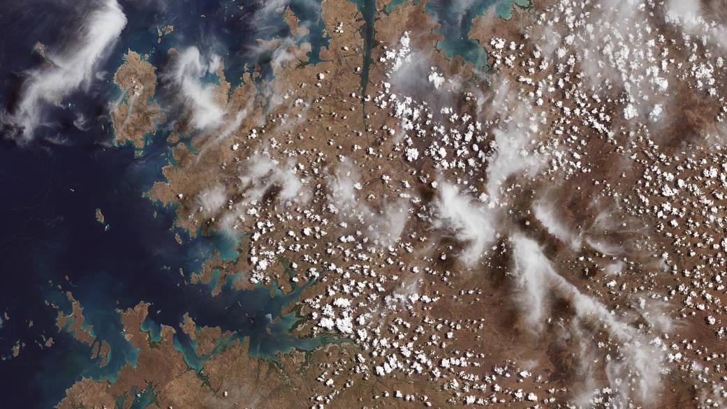 NASA показало дивовижні знімки Землі з новітнього супутника. ФОТО