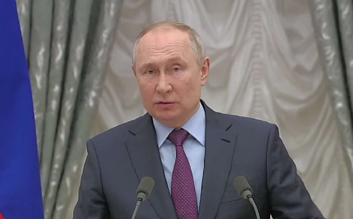 "Залежить від ситуації на місці": Путін відповів, як далеко готові зайти російські війська