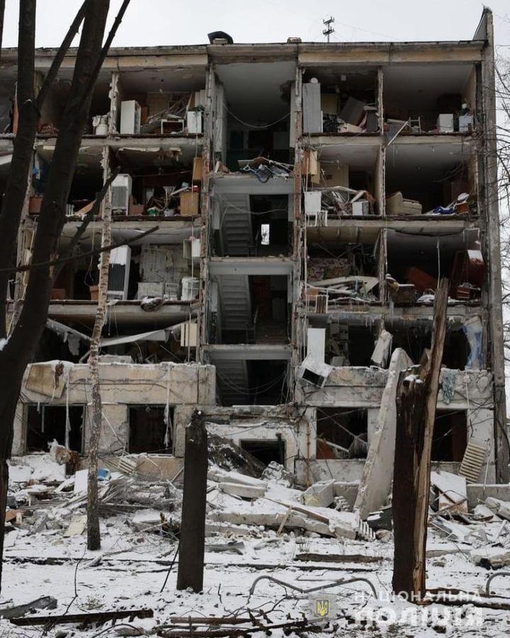  Авіаналіт на Харків: названо кількість зруйнованих будинків, шкіл та дитсадків, є жертви серед цивільних