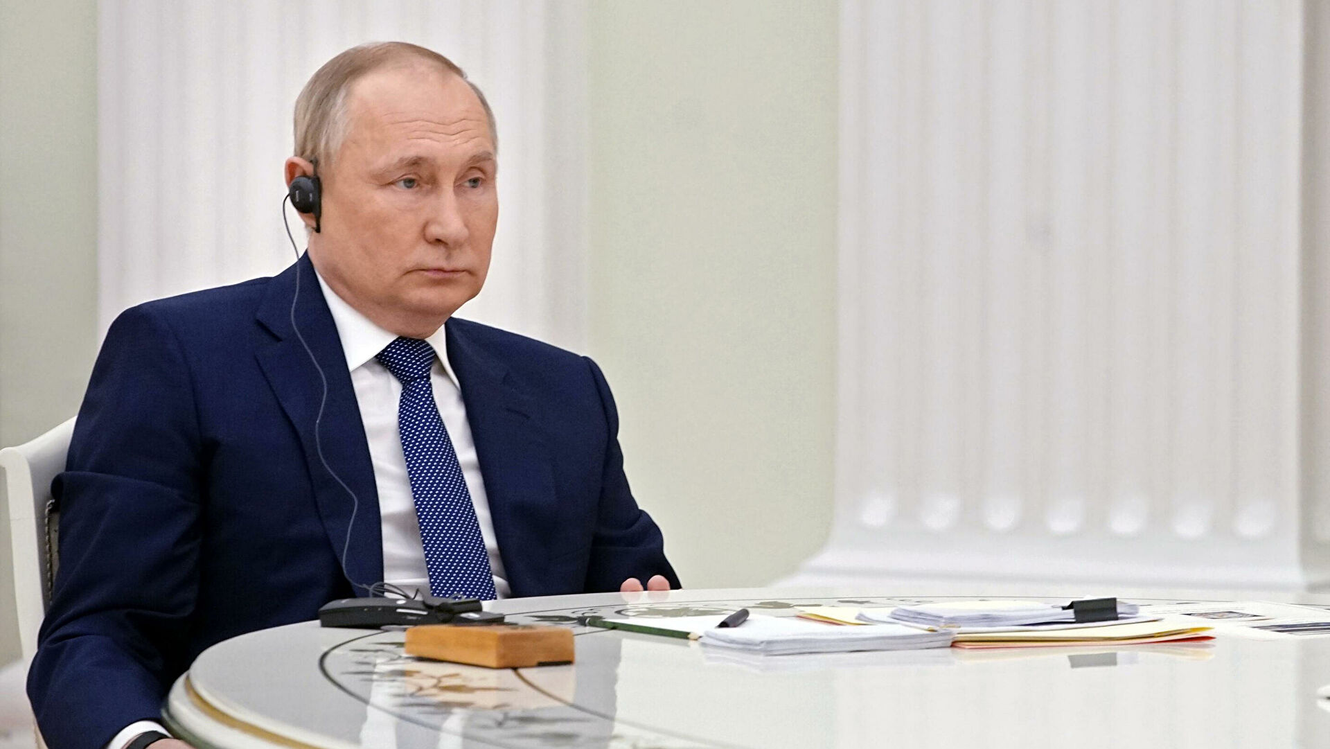 "Путин идиот. Теперь даже Запад вынужден снять розовые очки и отреагировать санкциями", – Наталья Радина