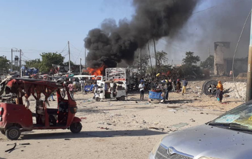 В результате теракта в Сомали погибли более 90 человек