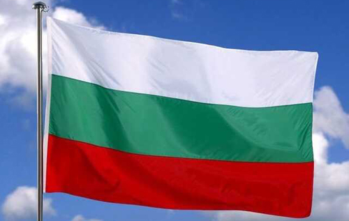 Болгарія таємно через Польщу передала Україні тисячі тонн зброї