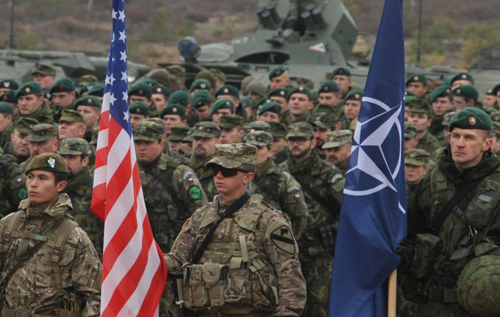 Сили НАТО під керівництвом США можуть втрутитися у війну в Україні, – ексглава ЦРУ