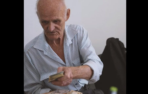 85-річний пенсіонер із Сум продав квартиру та дачну ділянку, а гроші віддав ЗСУ