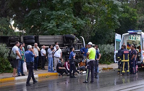 У Туреччині автобус з українцями злетів із дороги, один із постраждалих помер, – соцмережі