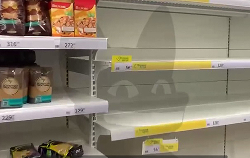 "Панікі нєт!": мешканці Криму у магазинах залишають порожні полиці. ВІДЕО