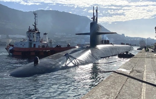 "Послання Путіну": у Середземне море зайшла найбільша атомна субмарина