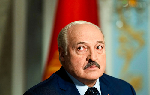 Лукашенко намагався прикинутися хворим, аби зірвати візит Путіна, але той не повірив, – ЗМІ