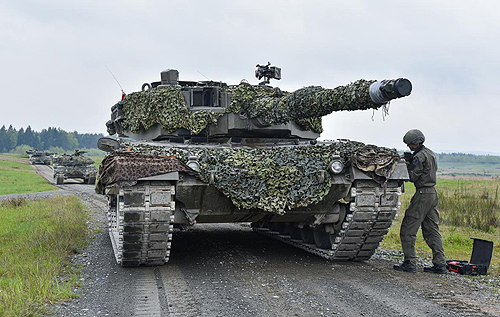 Польща та Фінляндія можуть передати Україні танки Leopard
