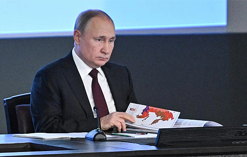 "Двійники точно є": Фейгін заявив, що Путіна перетворили на напівреальну фігуру