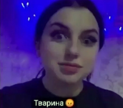 Українка "запалювала" під російський трек про "хохлів": до неї навідалися працівники СБУ. ВІДЕО