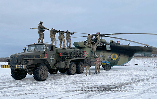 "Втрат було б менше": українські пілоти розповіли про проблеми з гелікоптерами на фронті, – CNN