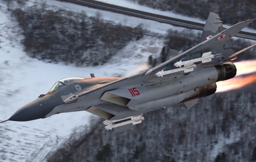 Польща готова передати Україні всі свої винищувачі МіГ-29, – Дуда