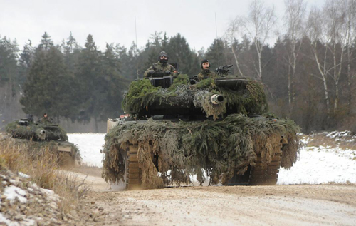 "Леопарди" бруду не боятися": експерт оцінив прохідність західних танків по мокрому грунту