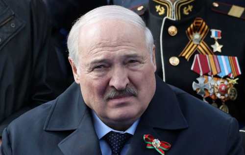 Лукашенко тяжкохворий, Путін схвильований перспективою поглинання Білорусі, – Жданов