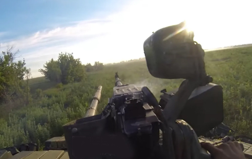 Не вистачає лише "Леопардів": українські танкісти відпрацювали по ворогу під Бахмутом. ВІДЕО