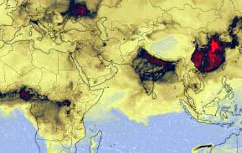 Над половиной Украины, включая Киев, снова зафиксировано огромное облако угарного газа (карты)