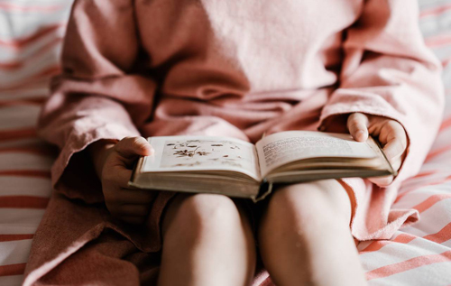 Читання у ранньому віці покращує психічне здоров'я в майбутньому, – дослідження