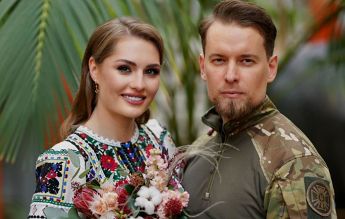 Речник СБУ одружився з українською телеведучою. ФОТО