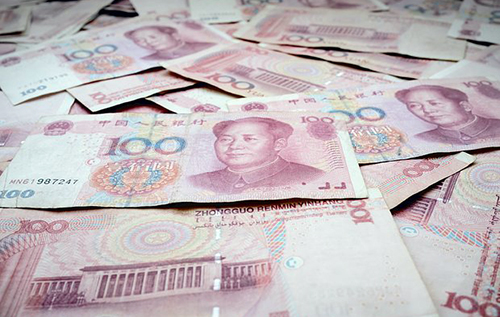 Китаєць витратив 100 тисяч юанів на афериста, який видавав себе за хвору студентку